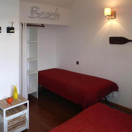 Pretty Breton Holiday Home In A Top Location Plougasnou Kültér fotó