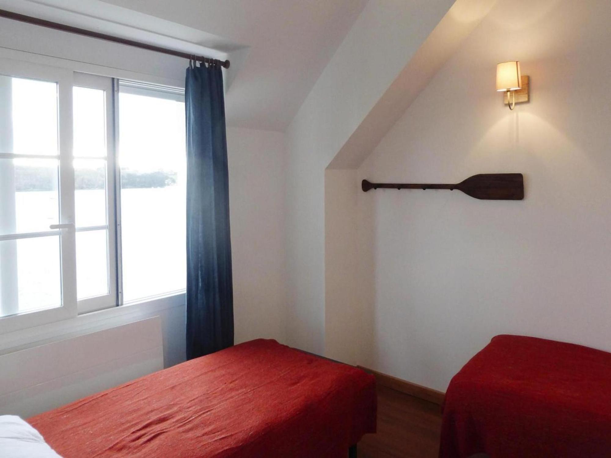 Pretty Breton Holiday Home In A Top Location Plougasnou Kültér fotó
