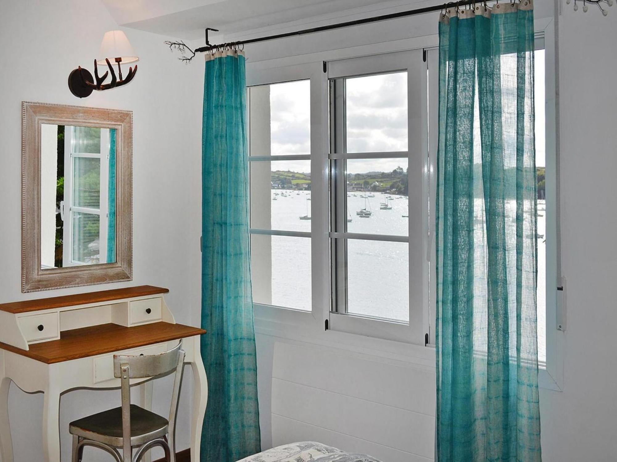 Pretty Breton Holiday Home In A Top Location Plougasnou Kültér fotó